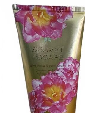 NEW Victoria’s Secret Secret Escape Hand And Body Cream 6.7 Fl Oz